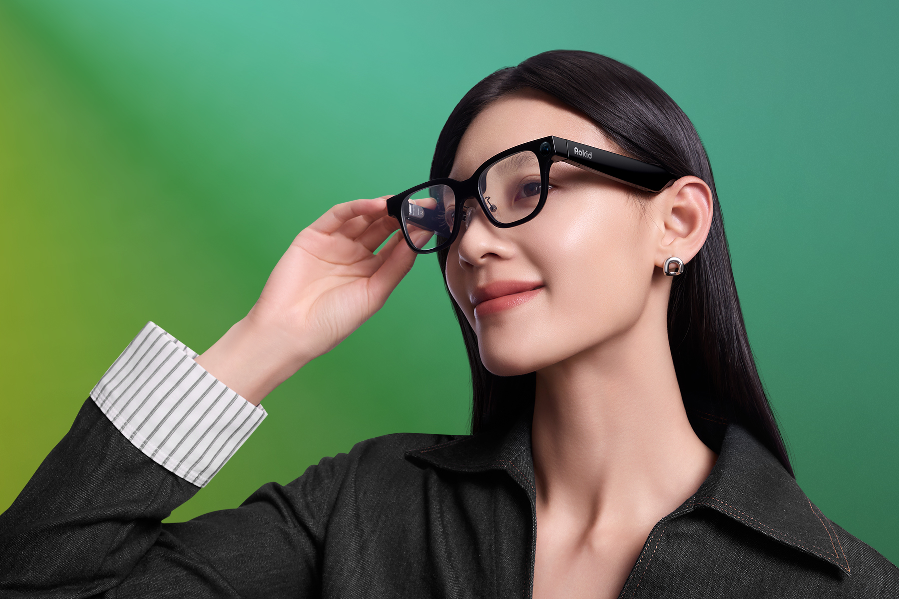 Smart Postpaid Brings AI Wearable Devices to PH Through ROKID AI Glasses